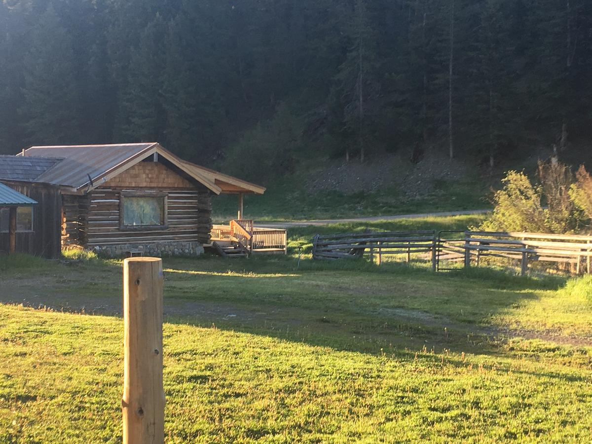 Creek Cabin Gardiner Exterior foto